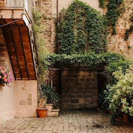 La Casetta Nel Cortile *
