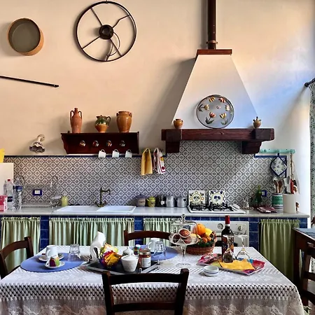 La Casetta Nel Cortile Apartman