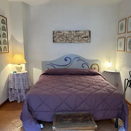 La Casetta Nel Cortile Apartment *